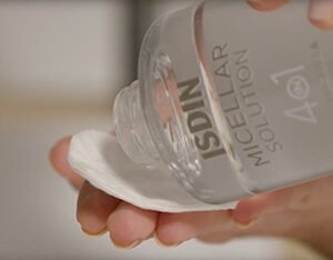 ISDIN MICELLAR Solution 4 en 1 400ml + Essential Cleansing 27ml Offert – Image 4