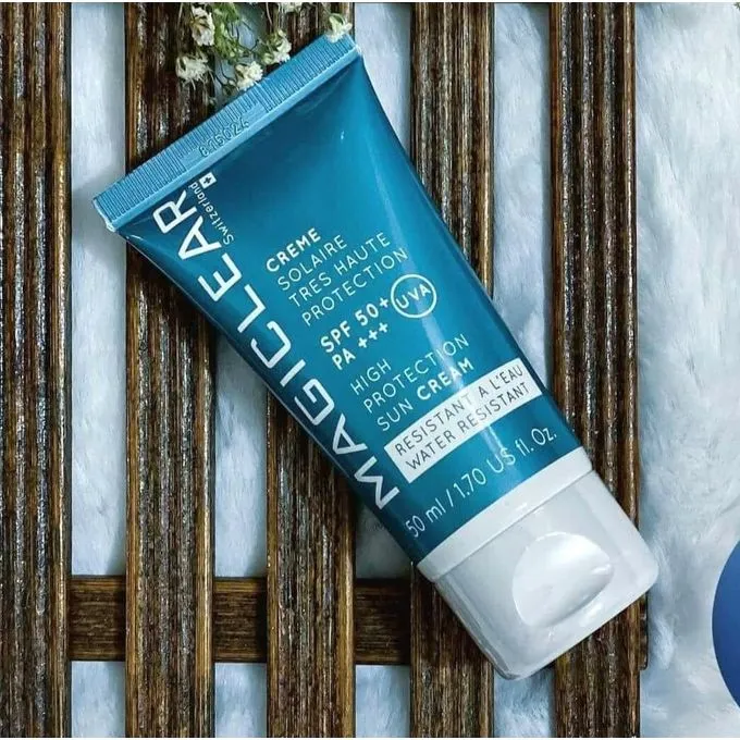 1 MAGICLEAR Crème Solaire