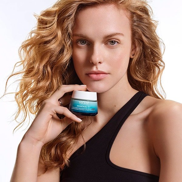 VICHY MINÉRAL 89 CRÈME BOOST D'HYDRATATION 100H RICHE - Sans Parfum