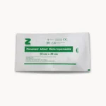 Pansement Adhésif Stérile Dermaplaie 10 cm x 20 cm imperméable et protecteur pour soins chirurgicaux.